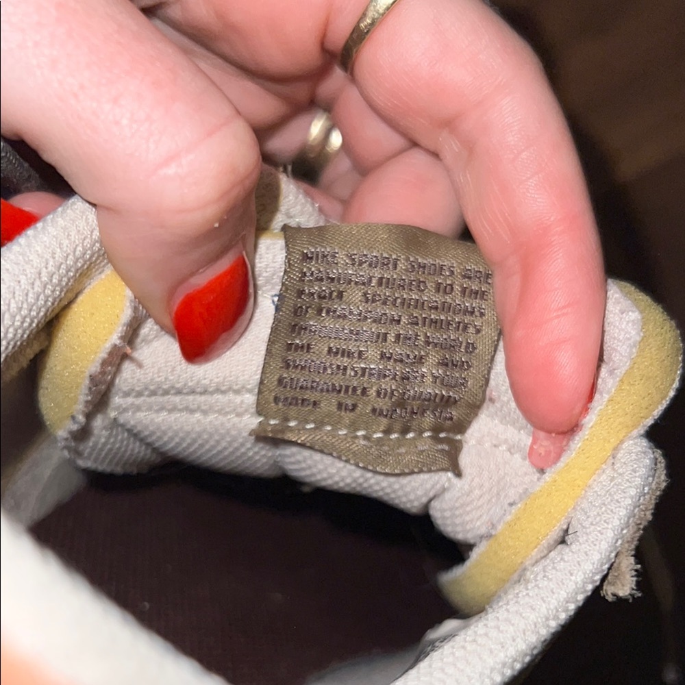 Nike Women's Tan and Orange Sneakers - Picture 5 of 5